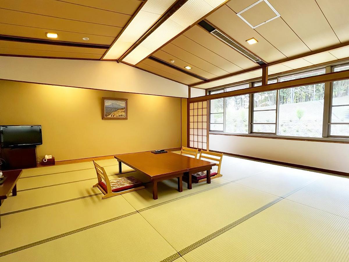 Ikoi No Mura Heritage Minoyama Minano Exterior photo